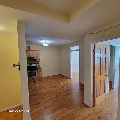 Rented by Oxford Property Group | media 7