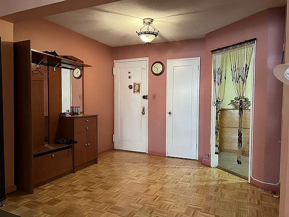 4th image of 2455 Haring St APT 1E
