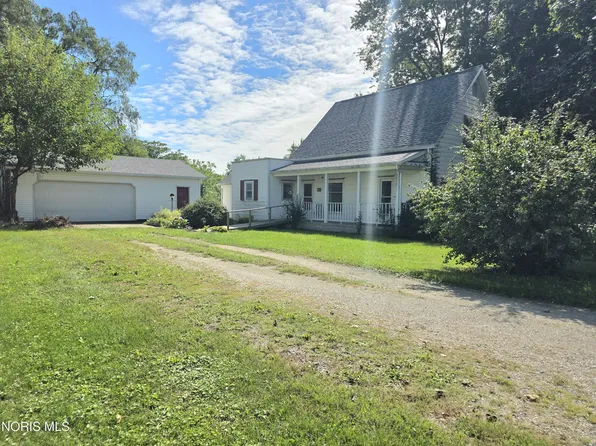 146 Stahl St, Bradner, OH 43406