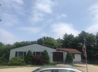 30 Bedle Rd, Hazlet, NJ 07730