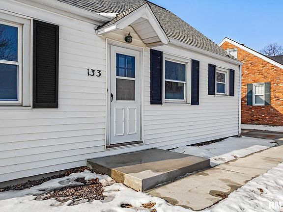 2nd image of 133 N Illinois Ave