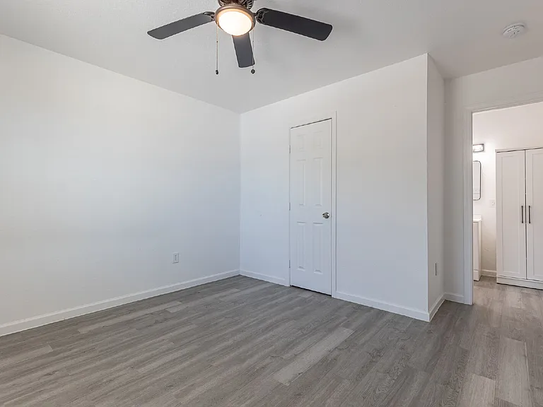 1006 County Road 4516 — Photo 14