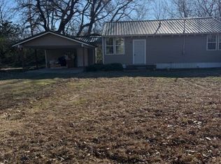 605 W Main St, Vian, OK 74962