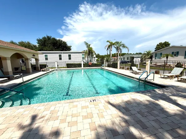 615 S Crooked Tree Path #417, Homosassa, FL 34448