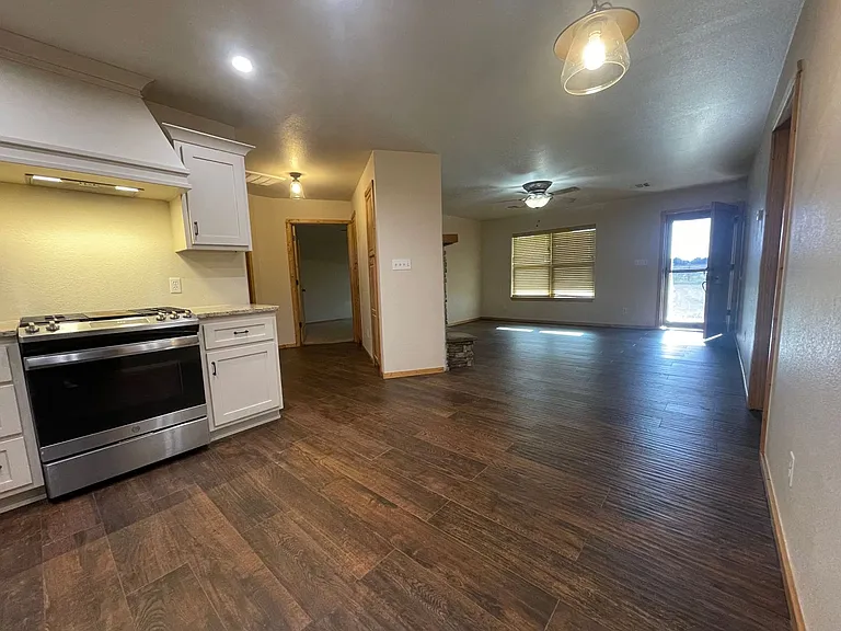 9577 Choate Prairie Rd — Photo 4