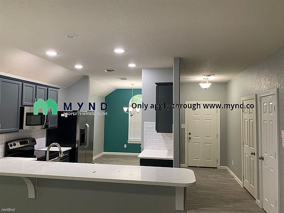 4th image of 513 Saddlehorn Way