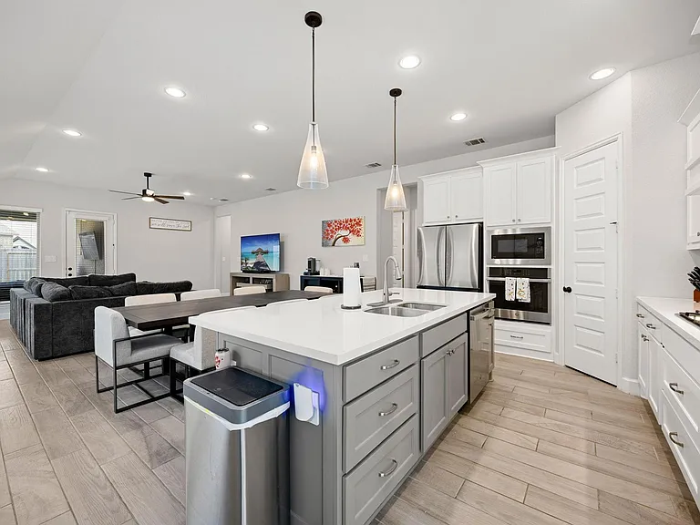 2122 Germander Ln — Photo 14