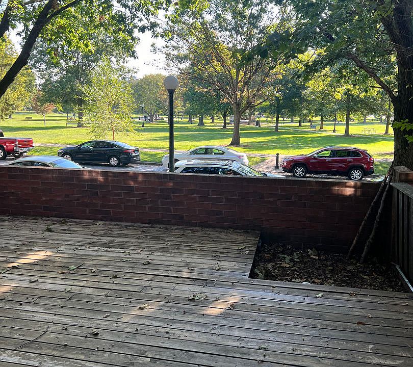 2nd image of 107 N Elm St APT 103