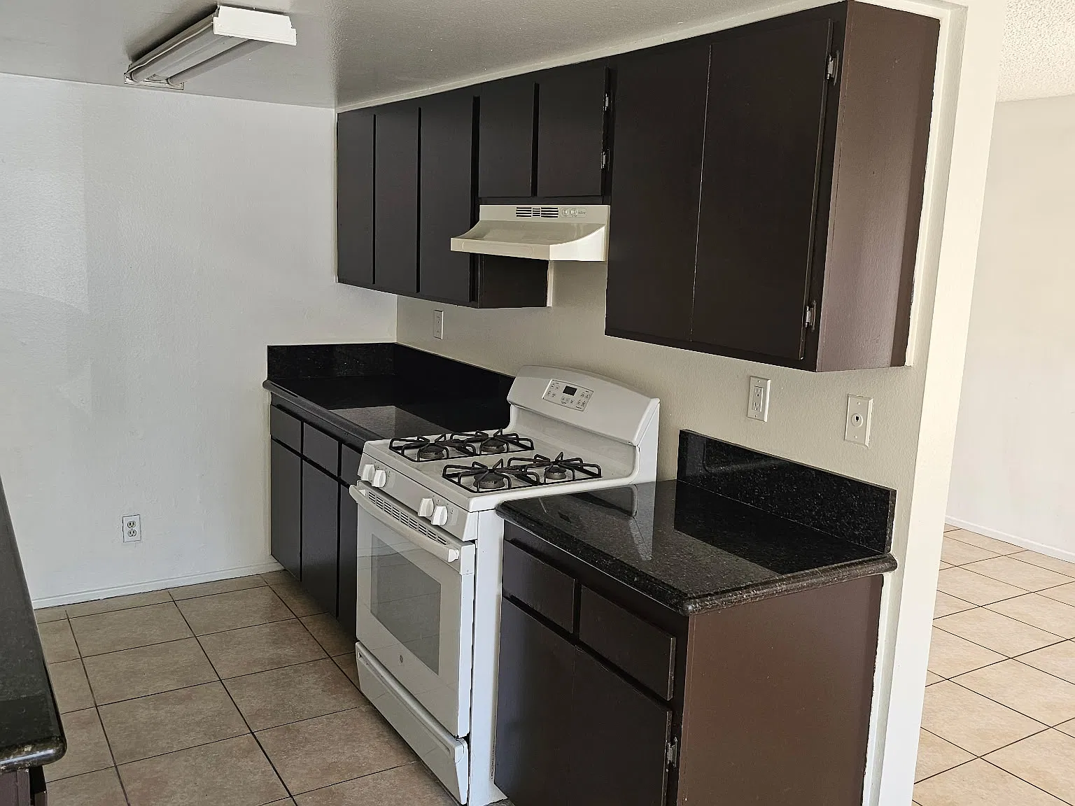 2 bed, $1,950 — Photo 3