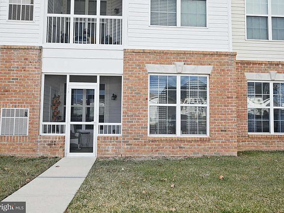 5th image of 1813 Selvin Dr Unit 104