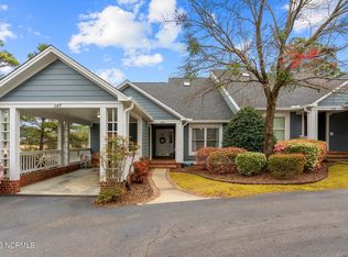 197 N Knoll Rd, Southern Pines, NC 28387