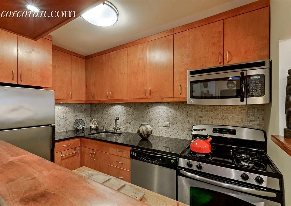 1st image of 345 E 93rd St APT 19J