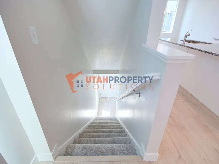 1146 S Redwood Rd #H806 — Photo 20