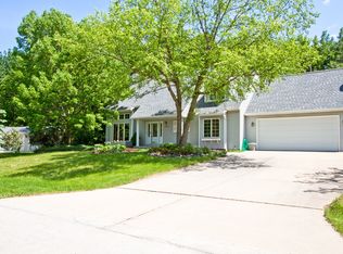 3164 Carnoustie Way, New Franken, WI 54229