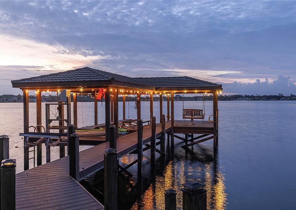 1st image of 2201 COVE COURT