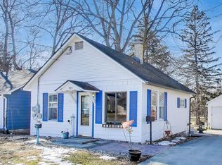 529 Eagle St, Crystal Lake, IL 60014