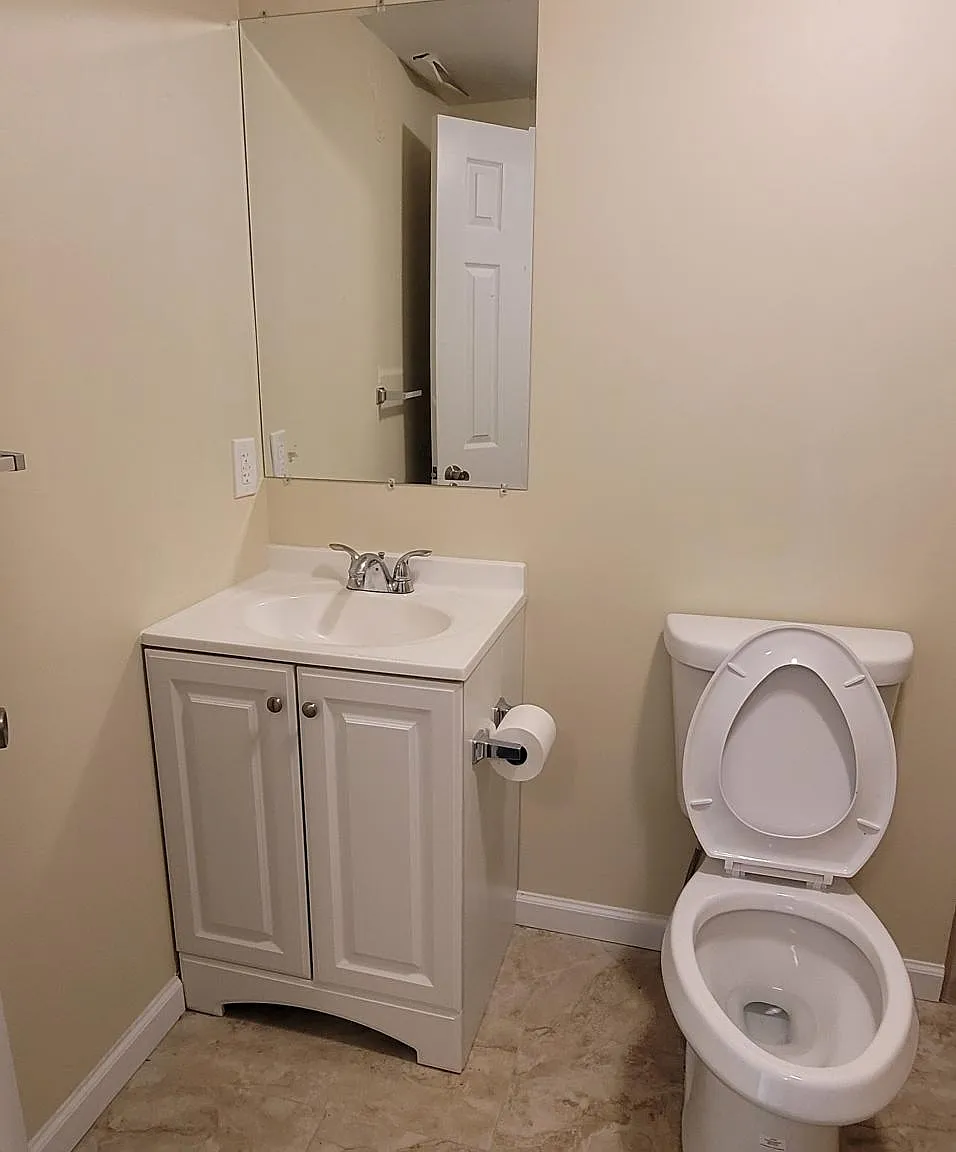 1 bed, 825 sqft, $1,575 — Photo 4