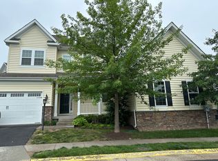 20866 Goose Preserve Dr, Ashburn, VA 20148