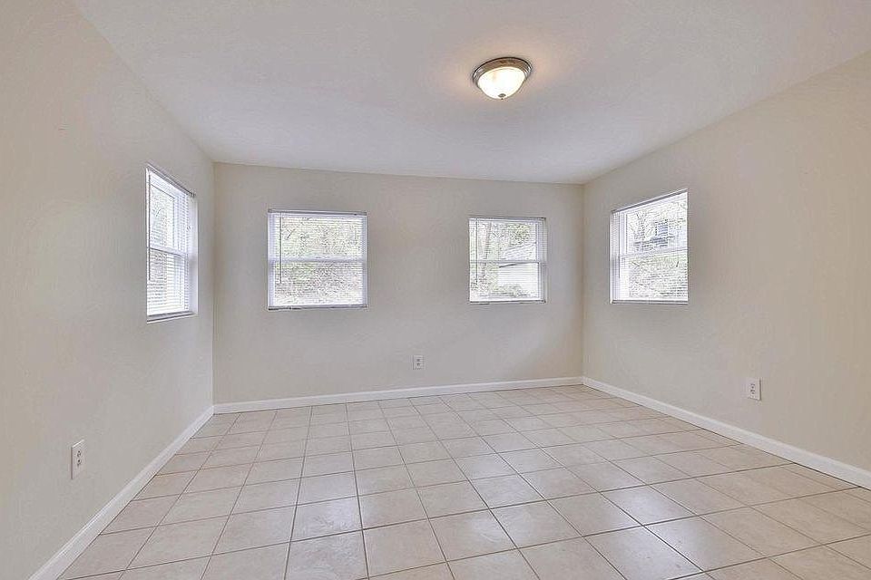 1st image of 5128 Bradley Blvd