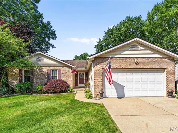 109 Timber Dr, Swansea, IL 62226