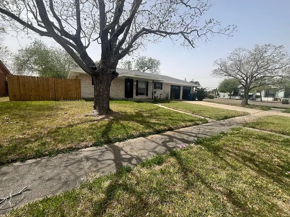4001 Bray Dr, Corpus Christi, TX 78413