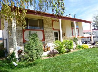 1104 Zuni Dr, Farmington, NM 87401