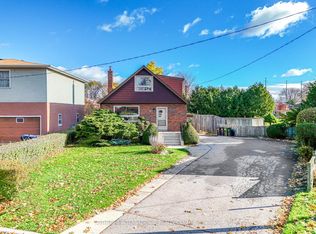 21 Tripp Cres, Toronto, ON M1P 1B4
