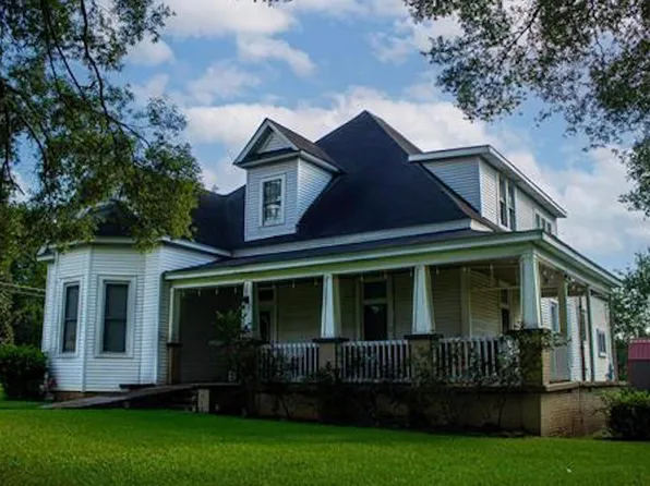 315 9th Ave SW, Childersburg, AL 35044