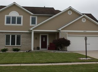 14823 Firethorne Path, Fort Wayne, IN 46814