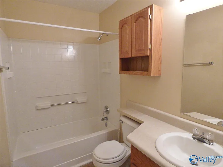 2714 9th Ave SW — Photo 7