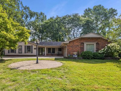 25330 Wykeshire Rd, Farmington Hills, MI, 48336