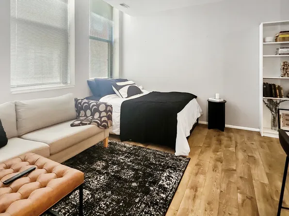 640 S Federal St APT 404, Chicago, IL 60605