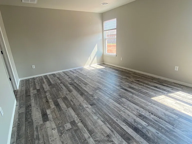 3611 Frontier Ave — Photo 17
