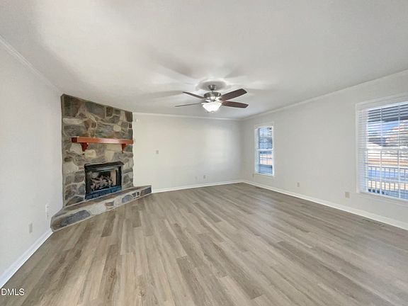 4th image of 3257 Alforodo St