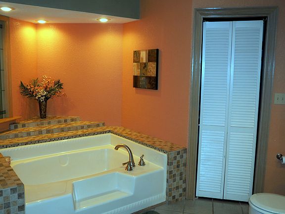 3rd image of 502 East 7th Street