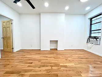 Rented by Safdie Realty Group