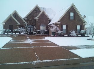 3102 Vineyard Dr S, Southaven, MS 38672