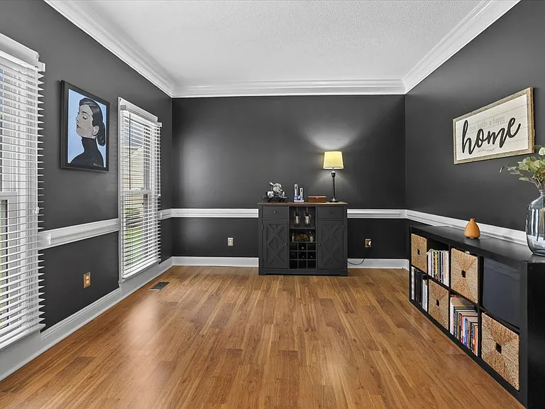 104 Tracy Pl — Photo 21