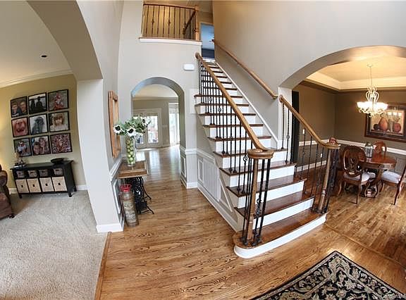 3rd image of 13319 Broadwell Ct