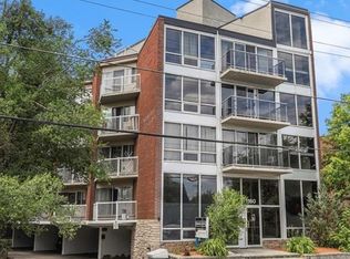 1160 Merivale Rd #403, Ottawa, ON K1Z6B5