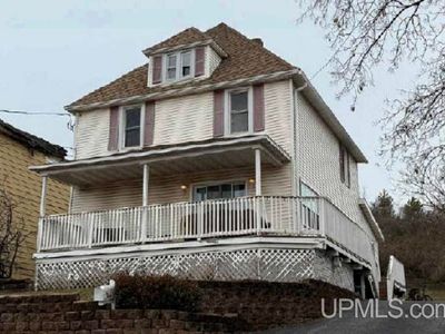112 Rock St, Negaunee, MI, 49866