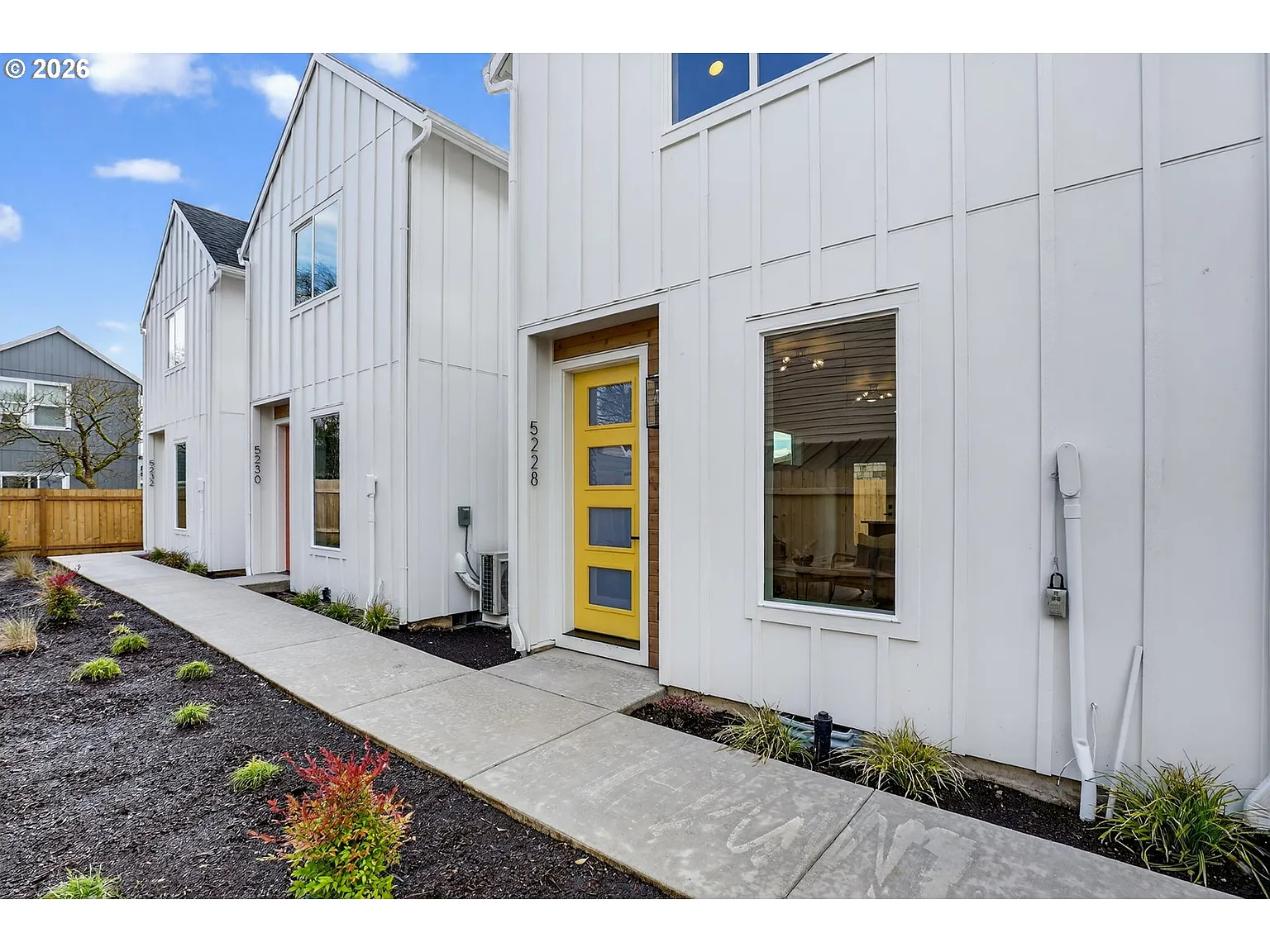 5228 SE Knapp St photo 1