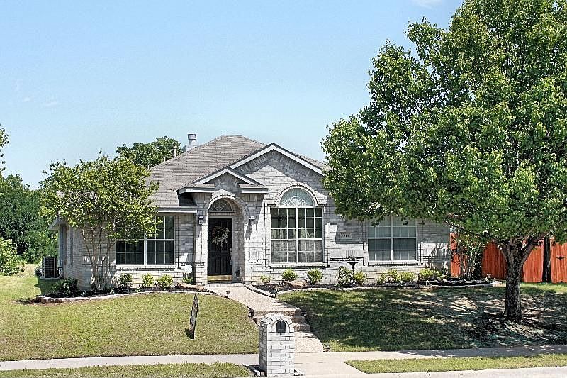 1st image of 1313 Colby Dr