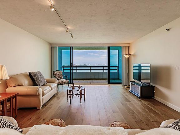 5th image of 988 Blvd Of The Arts APT 1615