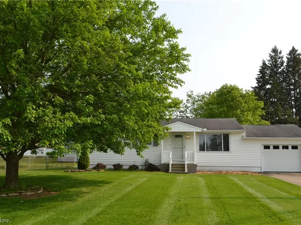 46785 Middle Ridge Rd, Amherst, OH 44001