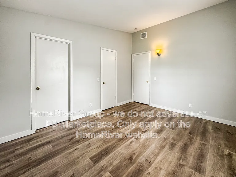 4814 Castle Arms — Photo 8