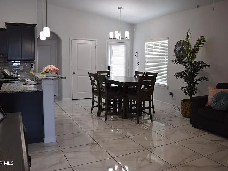 1103 Brass Hill Ave — Photo 21