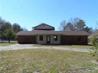 16185 Three Rivers Rd, Biloxi, MS 39532