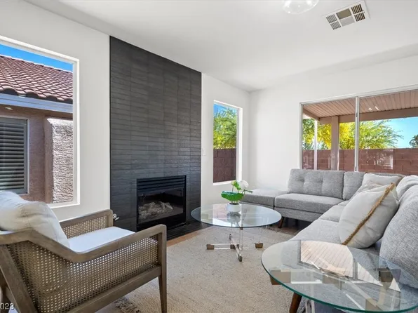 338 Teal Ridge Hills Dr, Henderson, NV 89014