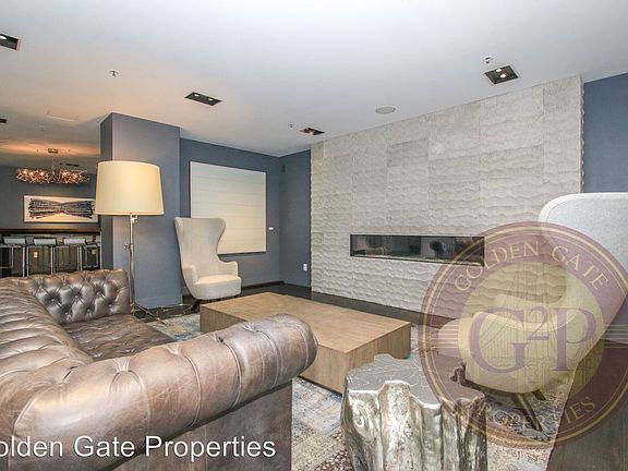5th image of 555 4th St Unit 918